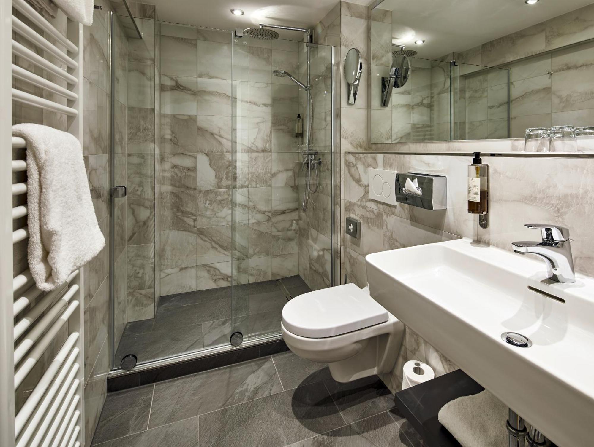 Hotel Kraft Мюнхен Екстериор снимка
